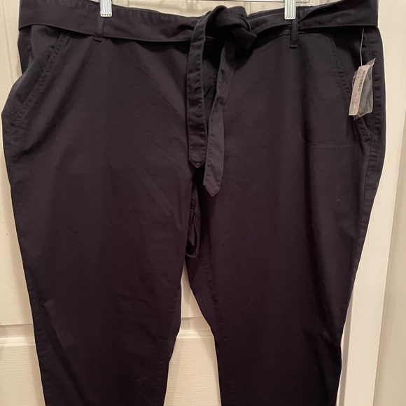 Women’s size 22 Cotton Chinos New with tags - Picture 1 of 3